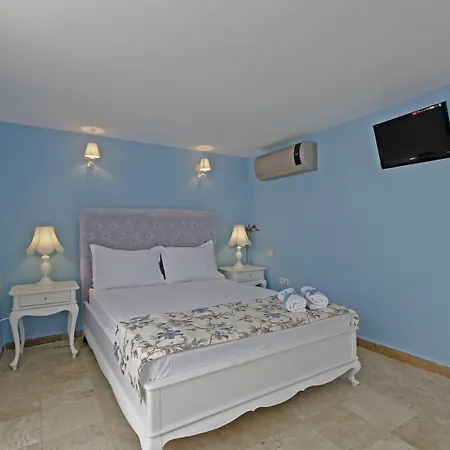 Bed & Breakfast Roka Alaçatı