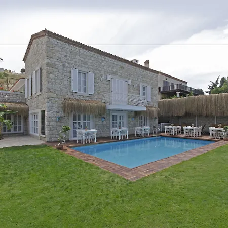 Roka Bed & Breakfast Alaçatı
