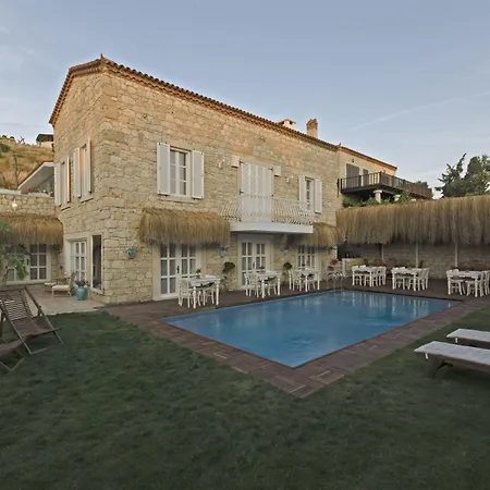 Roka Bed & Breakfast Alaçatı